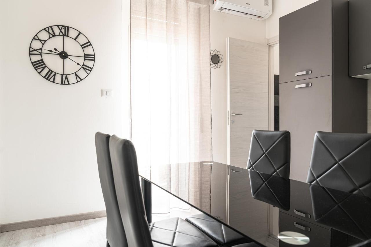 Almi - Guest Apartment Porto Torres Exterior photo