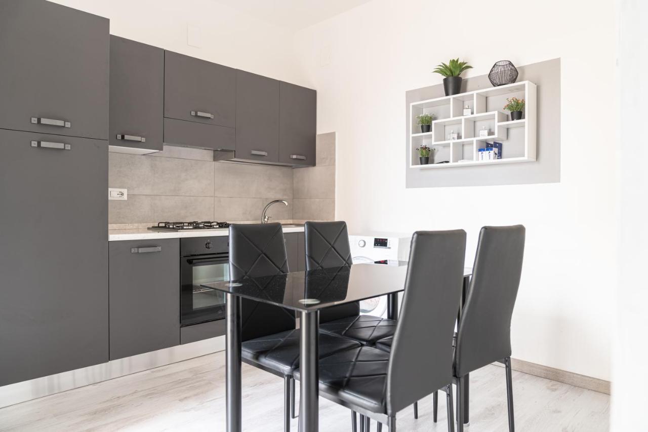 Almi - Guest Apartment Porto Torres Exterior photo